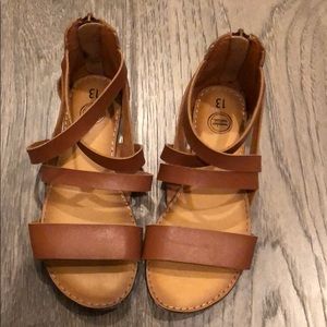 Girls sandals